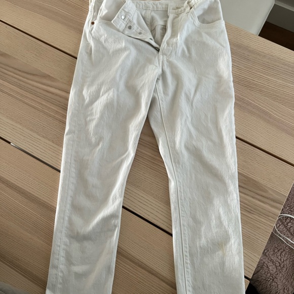 White Levi’s 501 wedgie jeans - Picture 4 of 5
